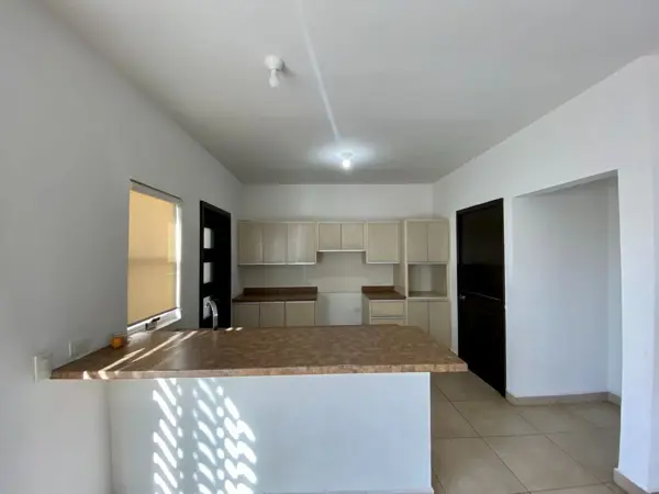 Casa en venta en Manantiales del Valle, Ramos Arizpe — foto 3 de 21