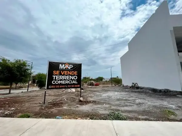 Terreno en venta en Colima Centro, Colima — foto 3 de 6