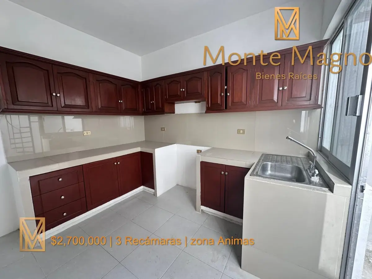 Casa en venta en Loma de Oro, Xalapa — foto 1 de 12