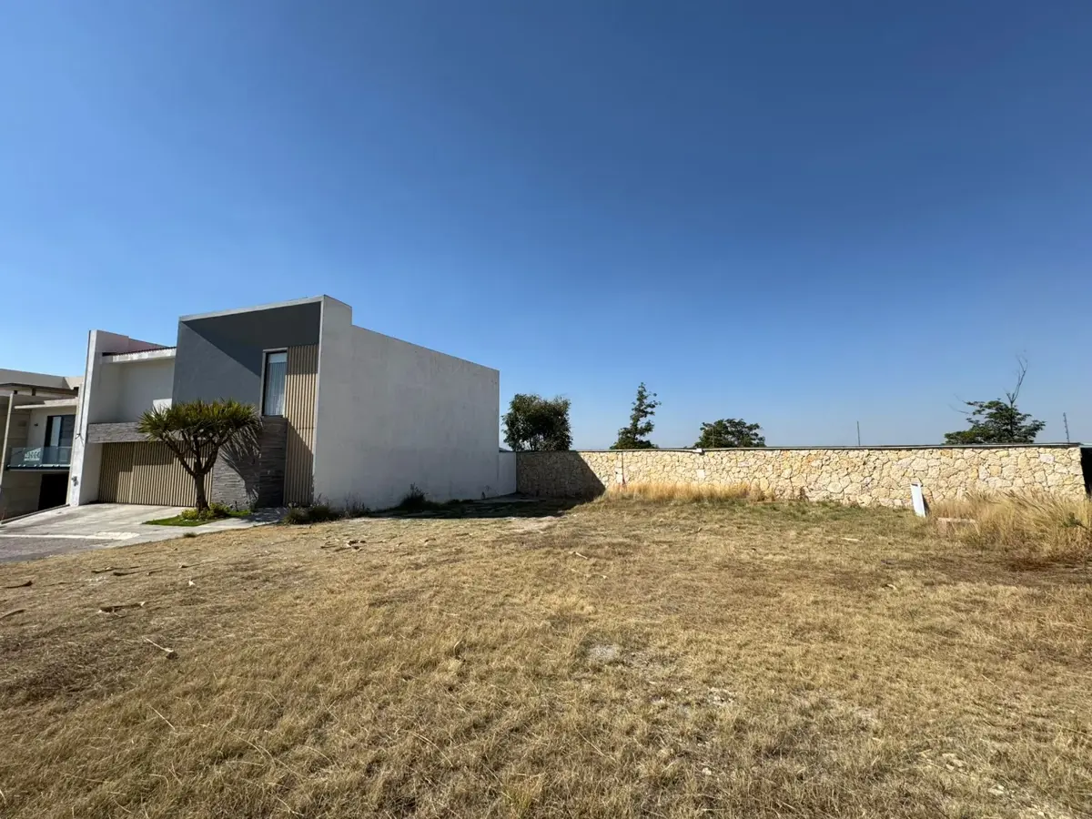 Terreno en venta en Lomas de Angelópolis, San Andrés Cholula — foto 1 de 6