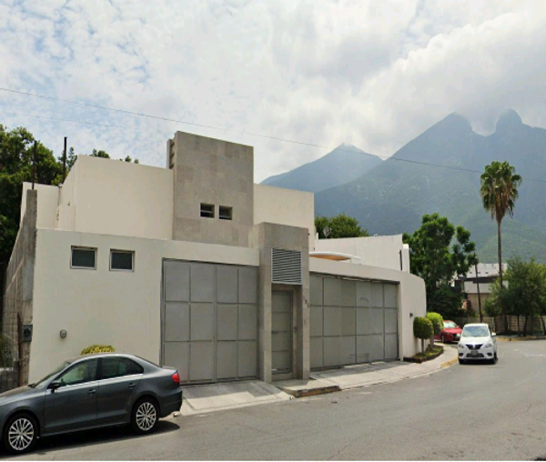 Casa en remate en Contry, Monterrey, Nuevo León