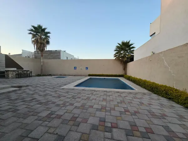 Casa en venta en Los Viñedos, Torreón — foto 2 de 37