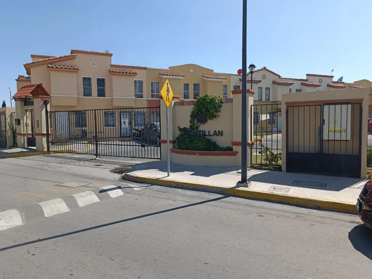 Casa en venta en Real Granada, Tecámac — foto 1 de 13