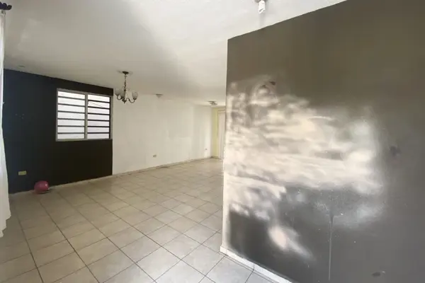 Casa en venta en Portales, Saltillo — foto 3 de 21