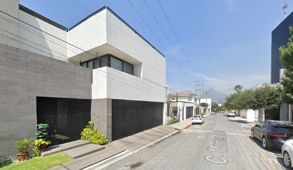 Casa en venta en Residencial San Agustín Segundo Sector, San Pedro Garza García — foto 2 de 9