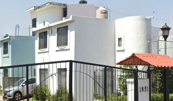 Casa en venta en Los Olivos de Tlaquepaque, San Pedro Tlaquepaque — foto 2 de 10