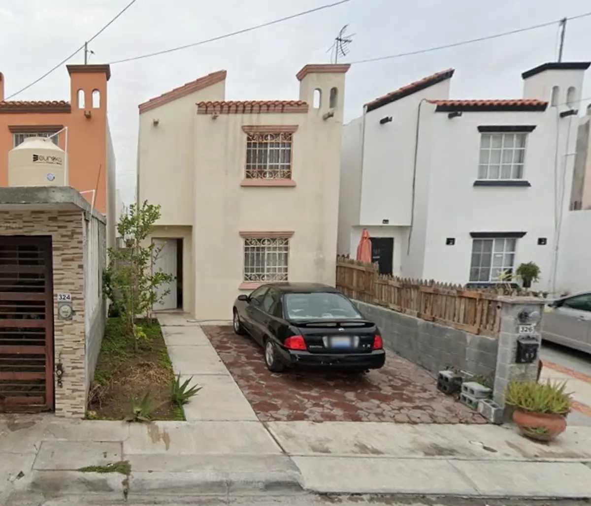 Casa en venta en Villa Florida Sector B, Reynosa — foto 1 de 12