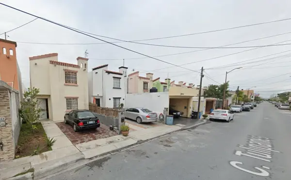 Casa en venta en Villa Florida Sector B, Reynosa — foto 3 de 12