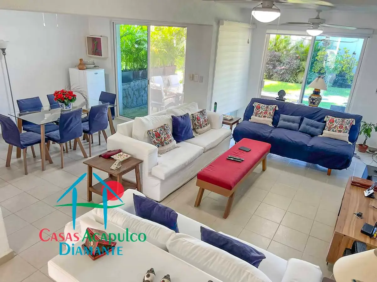 Casa en venta en Granjas del Marqués, Acapulco de Juárez — foto 1 de 55