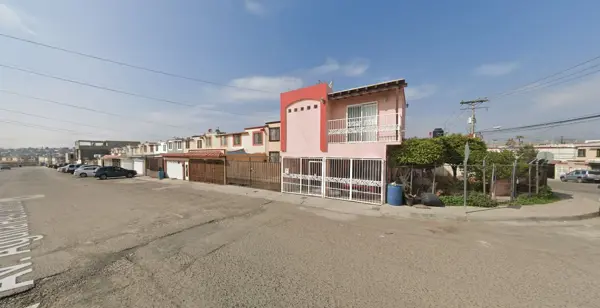 Casa en venta en El Aguila, Tijuana — foto 2 de 12