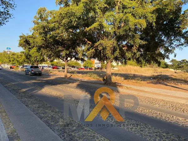 Terreno en venta en Colima Centro, Colima — foto 3 de 5