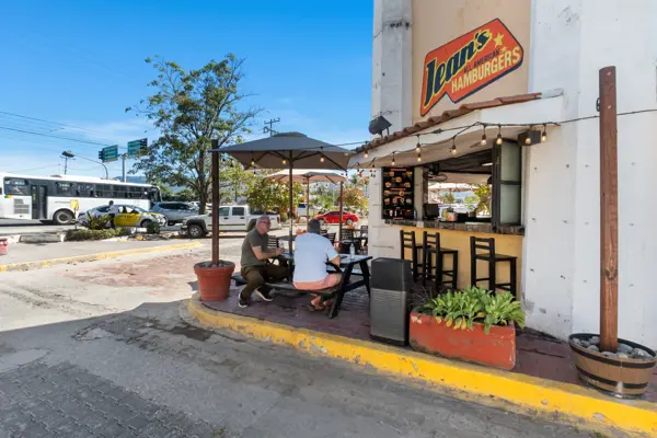 Local en venta en Marina Vallarta, Puerto Vallarta — foto 3 de 12