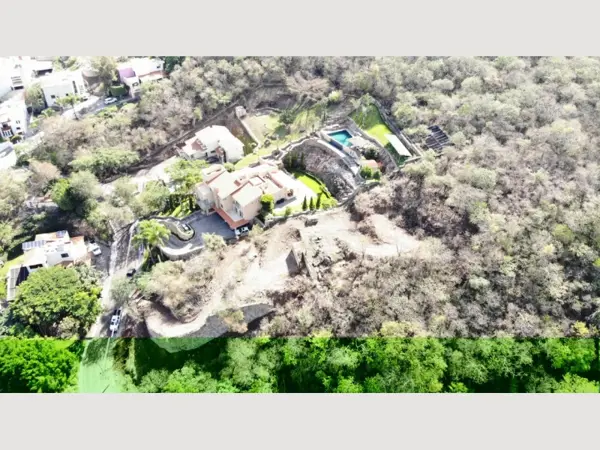 Terreno en venta en Las Cañadas (Bosques de San Isidro), Zapopan — foto 2 de 9
