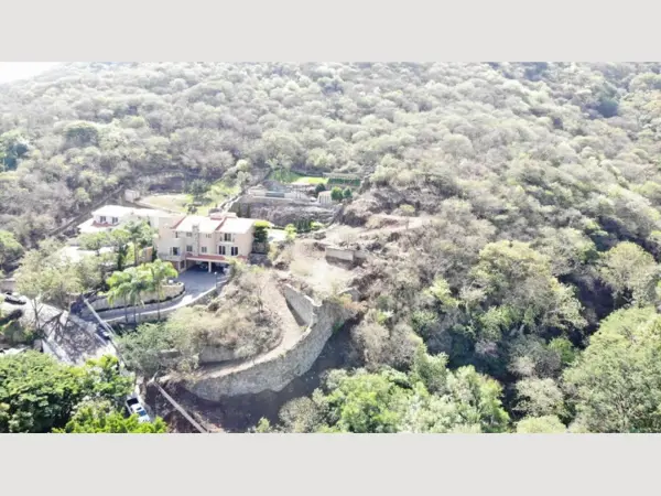 Terreno en venta en Las Cañadas (Bosques de San Isidro), Zapopan — foto 3 de 9