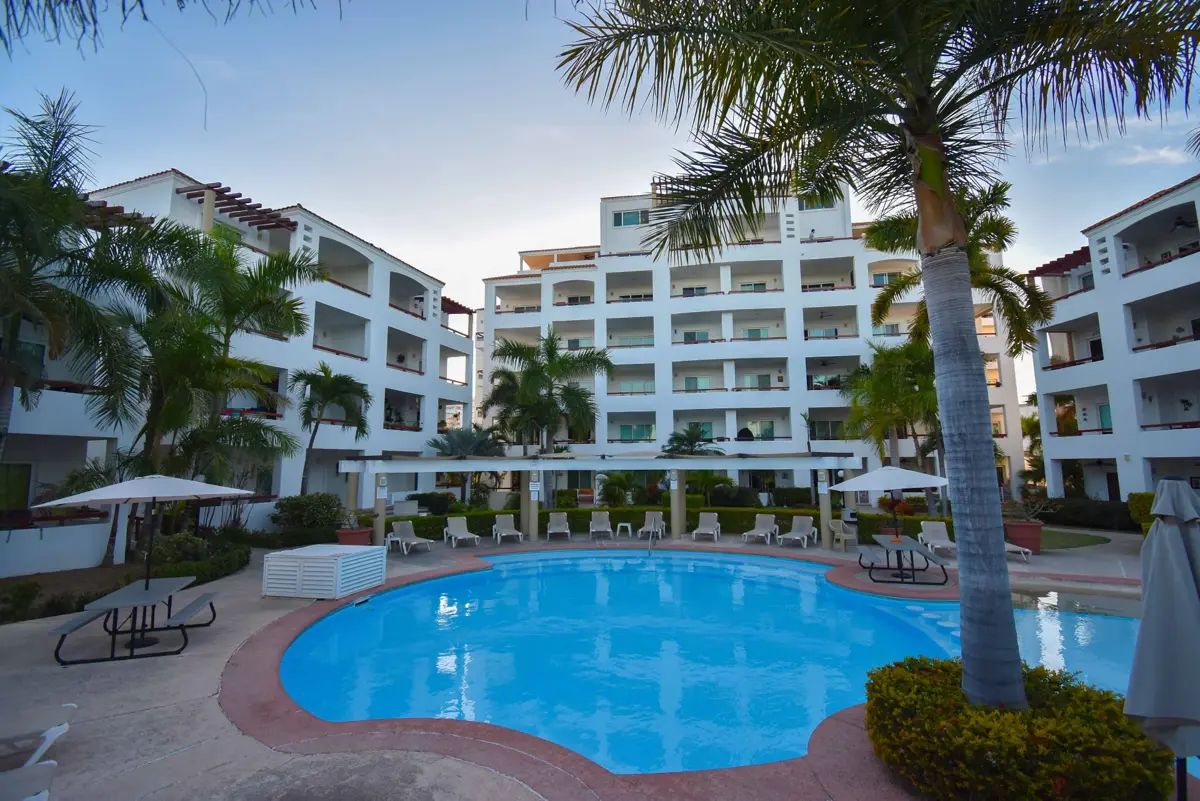 Departamento en venta en El Cid, Mazatlán — foto 1 de 60