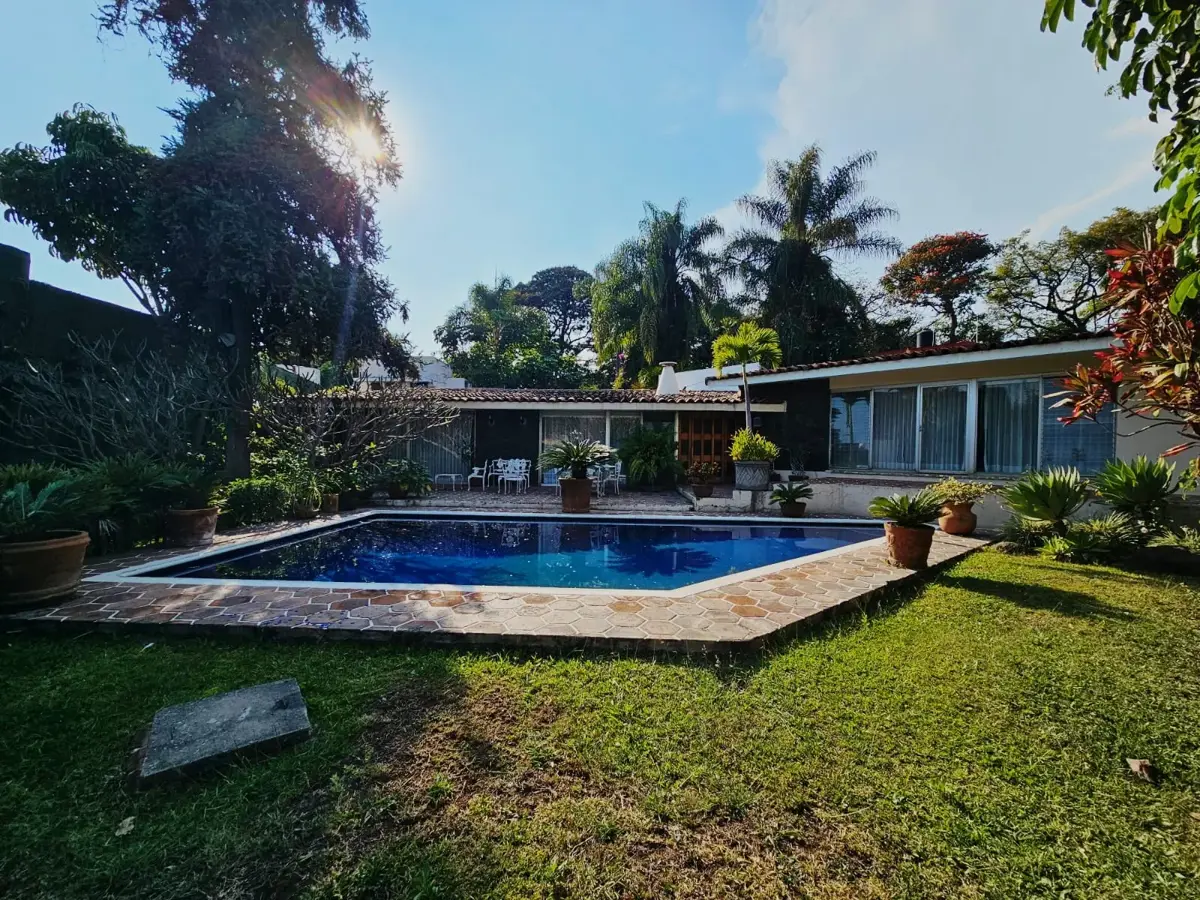 Casa en venta en Reforma, Cuernavaca — foto 1 de 16