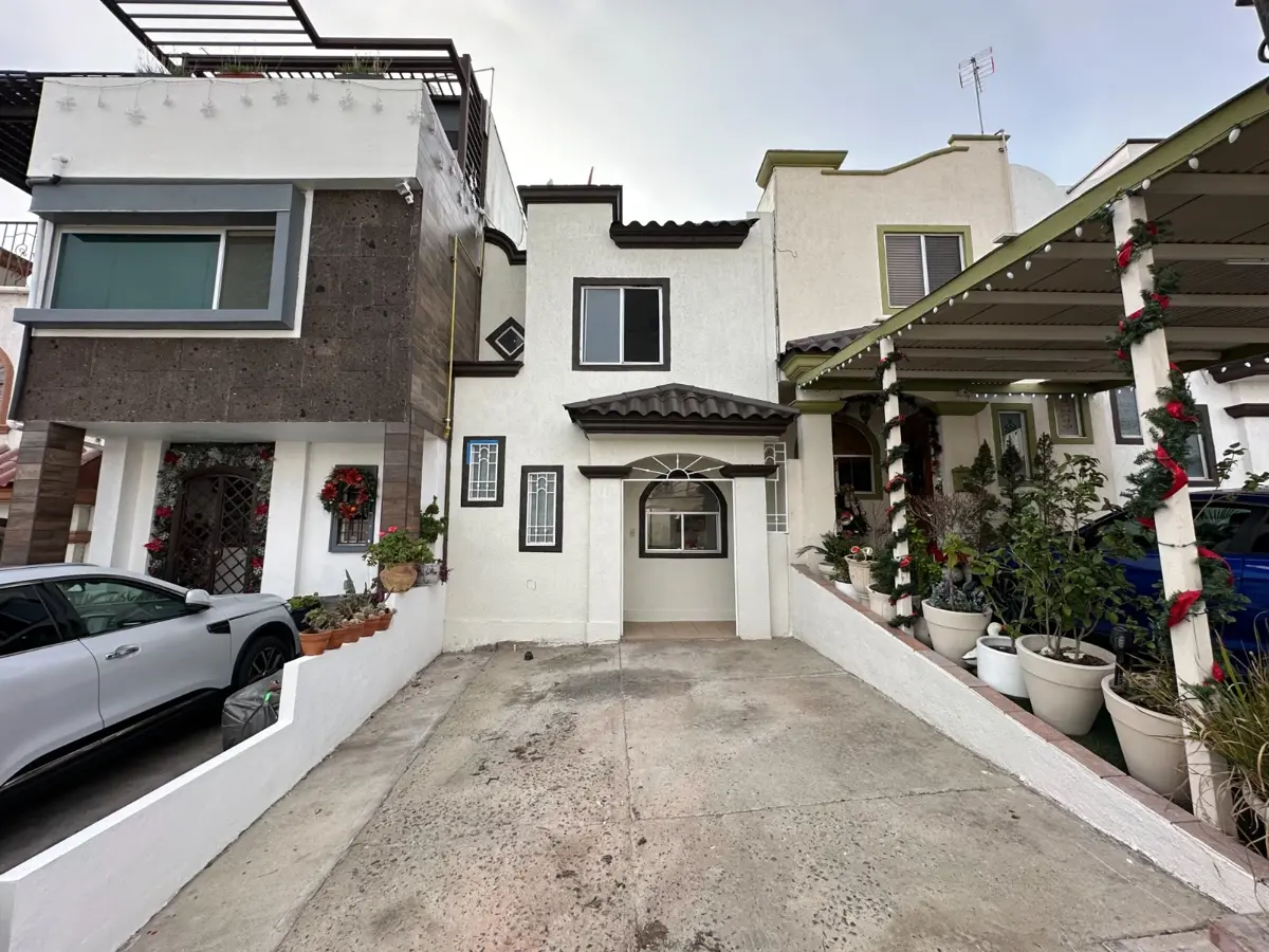 Casa en renta en Jardines de Agua Caliente, Tijuana — foto 1 de 20