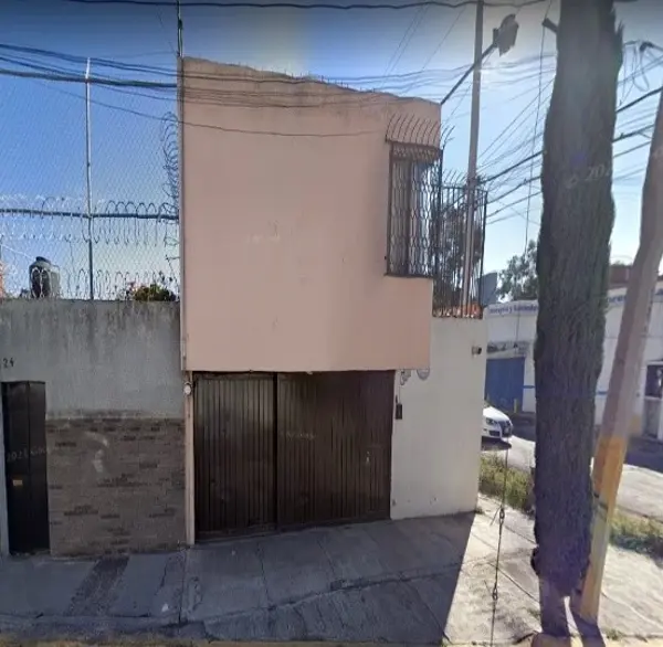 Casa en Santa María la Rivera, Puebla, Puebla