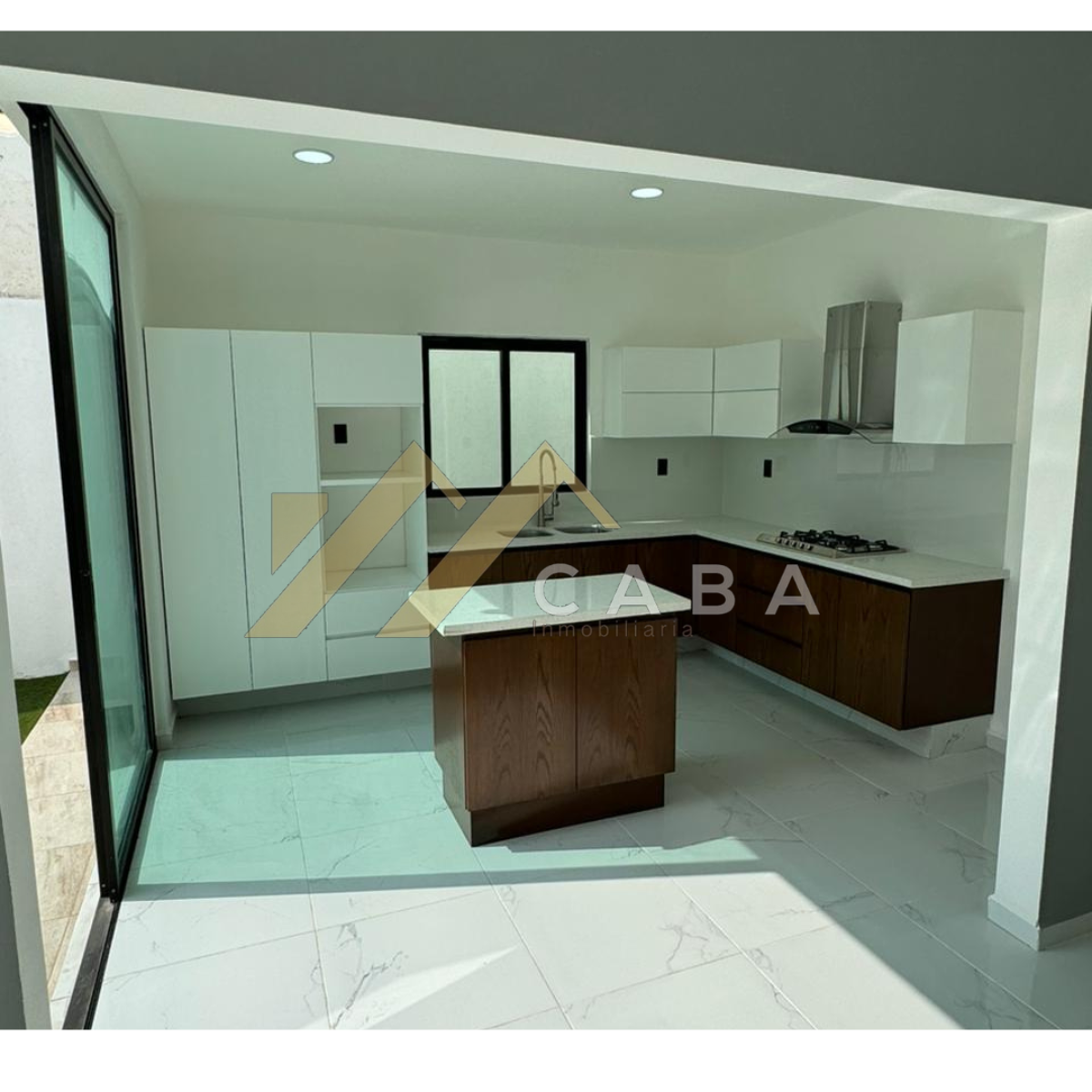 Casa en venta en Lomas del Sol, Alvarado — foto 1 de 19