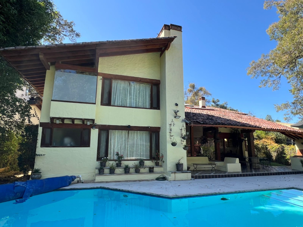 Casa en venta en Avandaro, Valle de Bravo — foto 3 de 35
