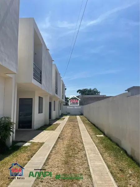 Casa en venta en Laguna de la Puerta, Tampico — foto 3 de 14