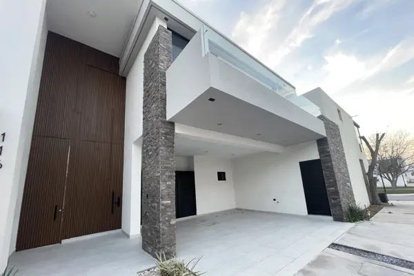 Casa en venta en La Escondida, Saltillo — foto 2 de 22