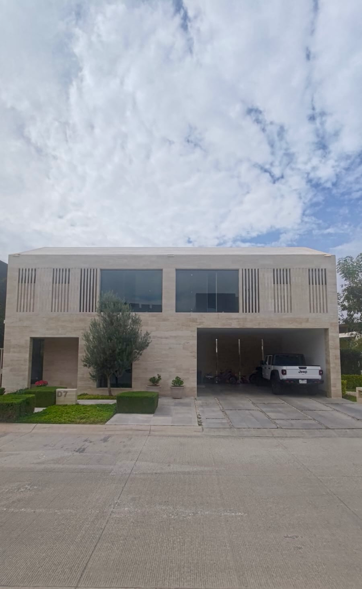 Casa en venta en El Molino Residencial y Golf, León — foto 1 de 10