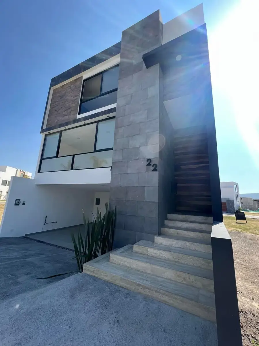 Casa en renta en Lomas de Angelópolis, San Andrés Cholula — foto 1 de 7