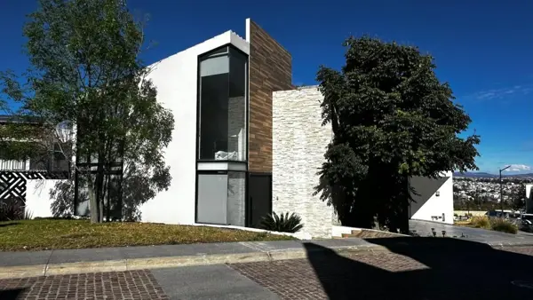 Casa en renta en Lomas de Angelópolis, San Andrés Cholula — foto 2 de 13