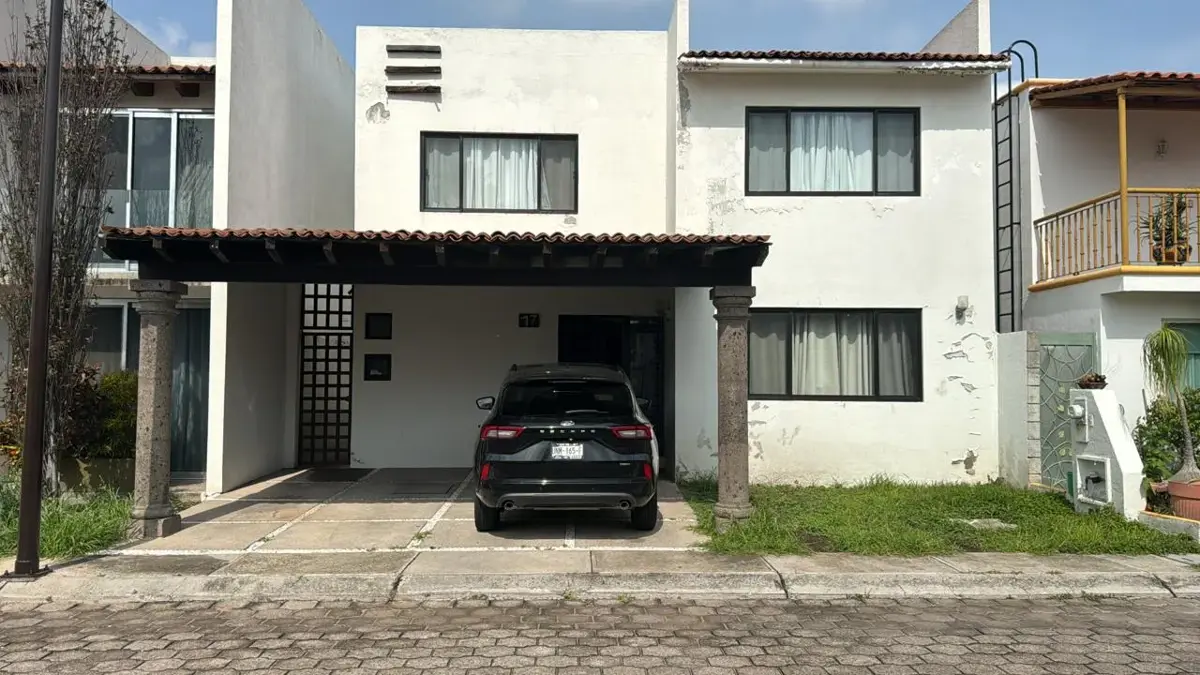 Casa en venta en El Pueblito Centro, Corregidora — foto 1 de 17