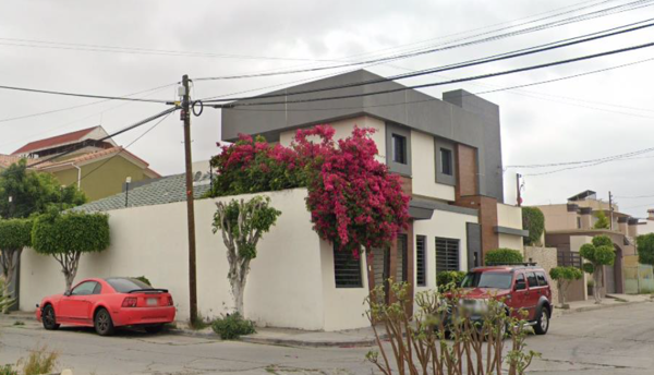 Casa en venta en Maestros Universitarios, Tijuana — foto 2 de 8