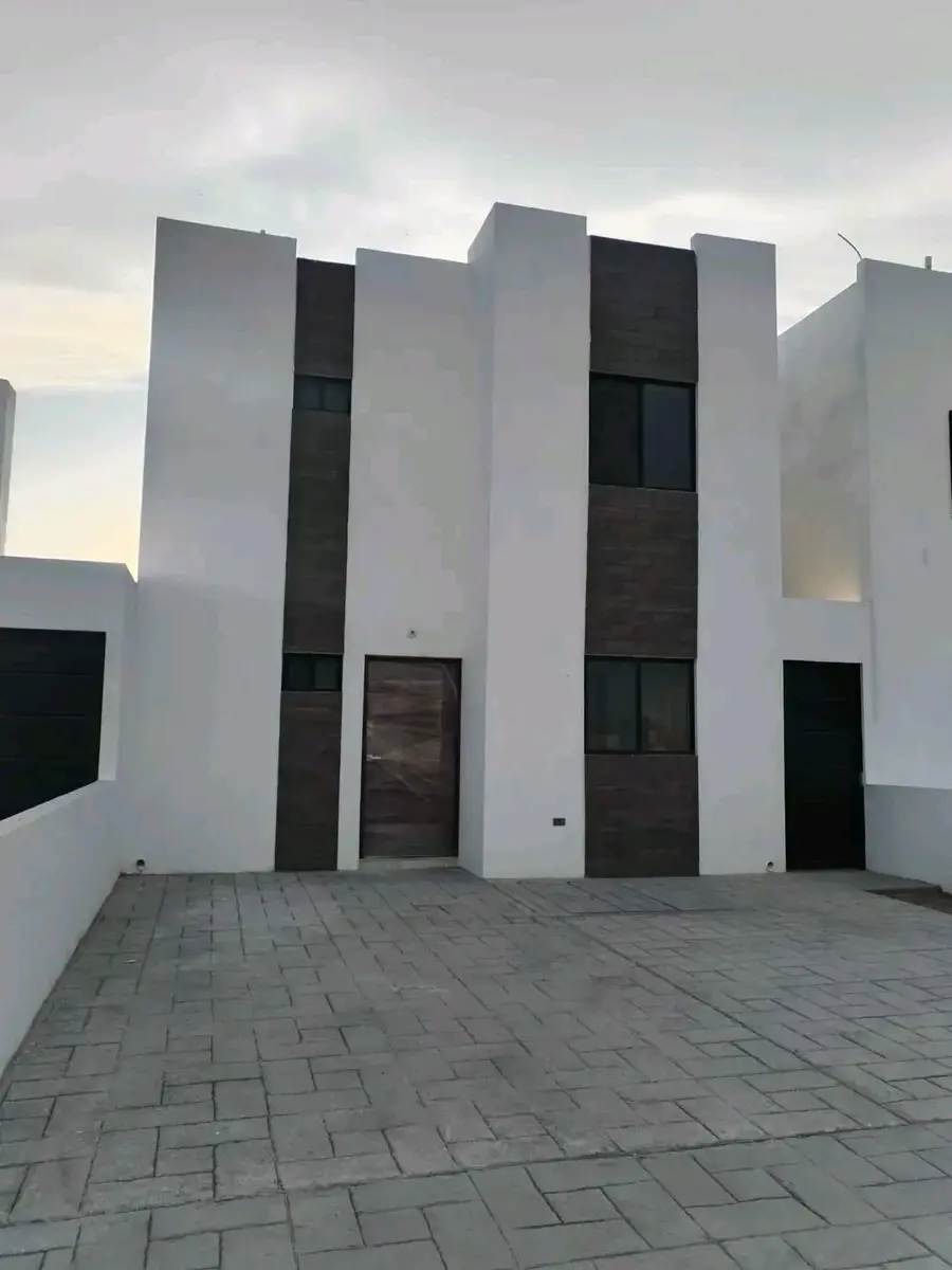 Casa en venta en Loma Real, Torreón — foto 1 de 17