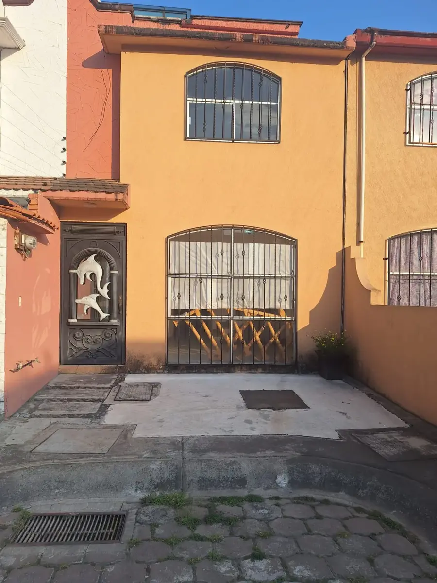 Casa en venta en Capultitlán Centro, Toluca — foto 1 de 17