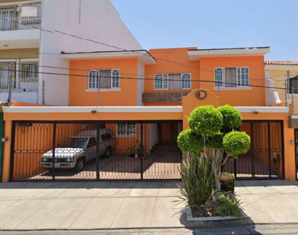 Casa en venta en Bosques de La Victoria, Guadalajara, Jalisco