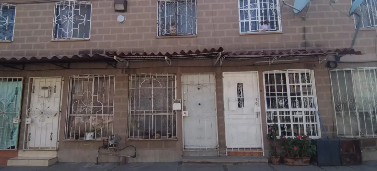 Casa en venta en Chinampac de Juarez, Iztapalapa — foto 1 de 13