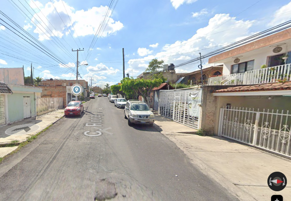Casa en venta en Colinas de Tabachines, Zapopan — foto 2 de 13