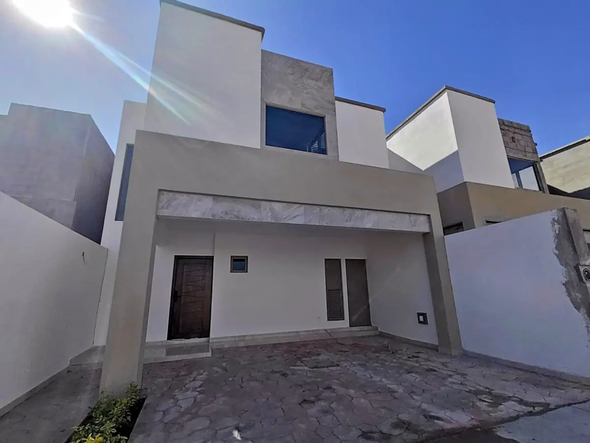 Casa en venta en Los Viñedos, Torreón — foto 1 de 16