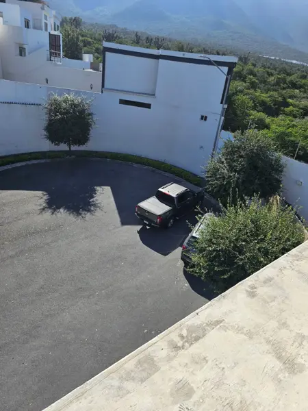 Casa en venta en Cumbres Madeira Francés, Monterrey — foto 3 de 38