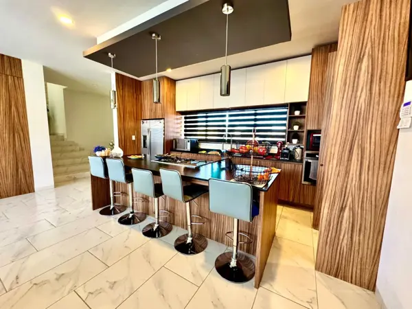 Casa en venta en Paseos del Molino, León — foto 3 de 16