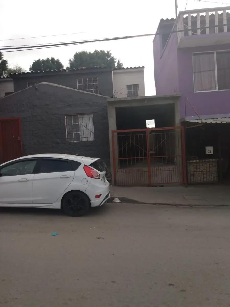 Casa en venta en Villas del Dorado, Tijuana — foto 1 de 3