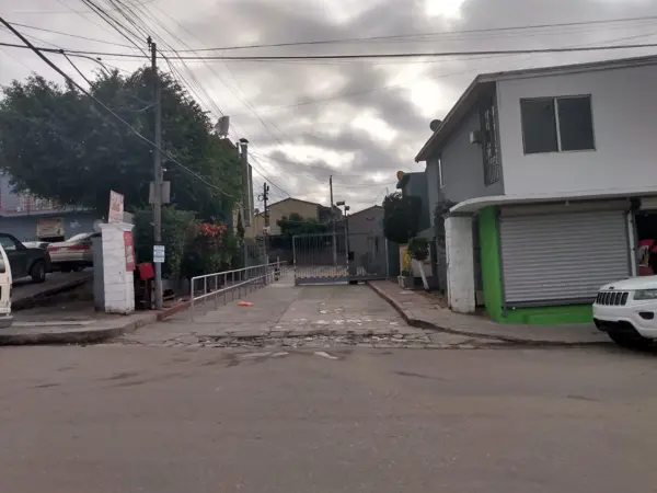 Casa en venta en Villas del Dorado, Tijuana — foto 2 de 2