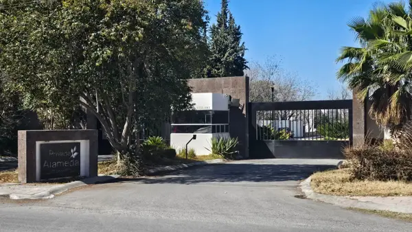 Casa en venta en Privada Alameda, Arteaga — foto 2 de 21