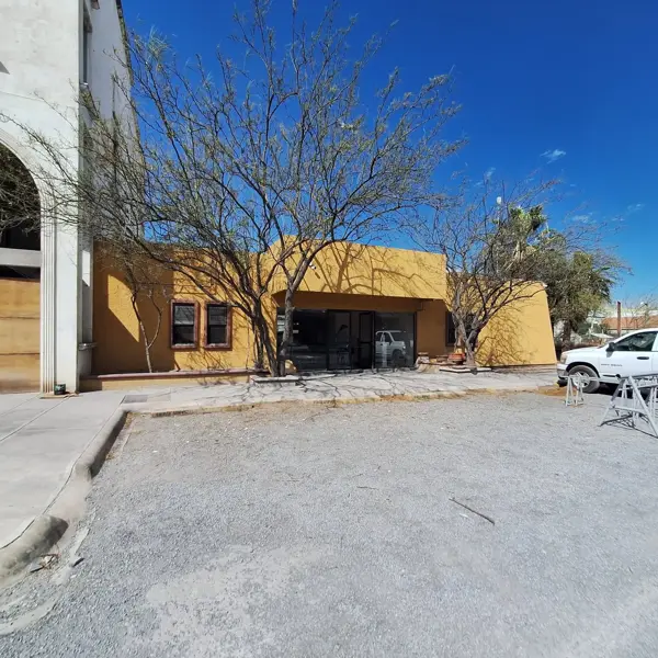 Oficina en renta en Nazario S Ortiz Garza, Saltillo — foto 2 de 9