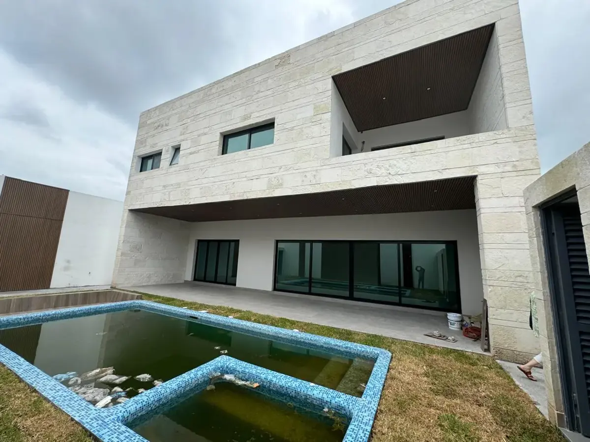 Casa en venta en Fuentes del Valle, San Pedro Garza García — foto 1 de 12