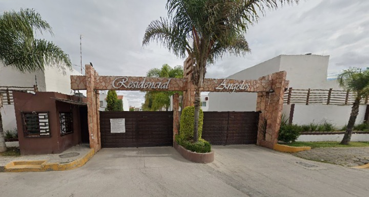 Casa en venta en Nuevo León, Cuautlancingo — foto 1 de 21