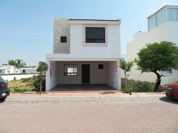 Casa en venta en Pedregal de Schoenstatt, Corregidora — foto 2 de 25