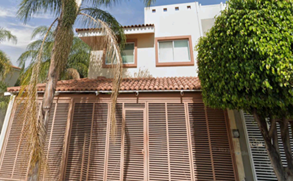 Casa en venta en Real del Camichin, Zapopan — foto 2 de 10
