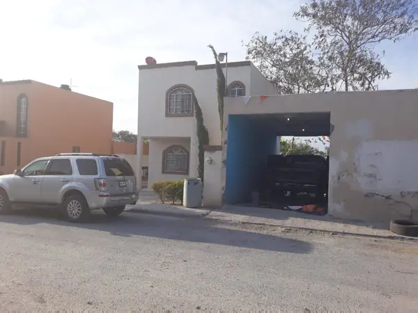 Casa en venta en El Oasis, Reynosa — foto 3 de 14