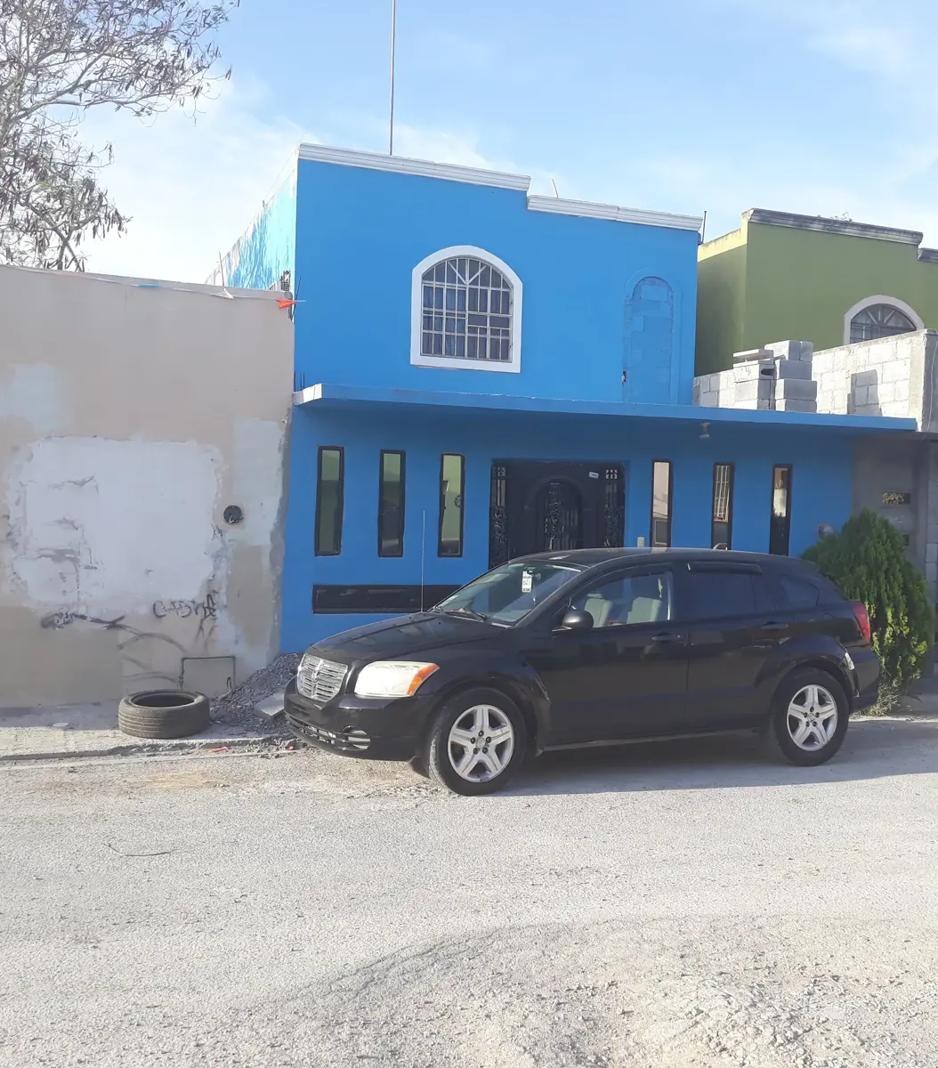 Casa en venta en El Oasis, Reynosa — foto 1 de 14
