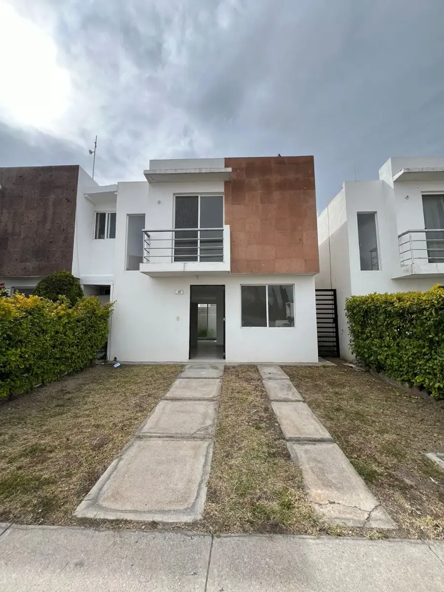 Casa en venta en Bosques de San Juan, San Juan del Río — foto 1 de 17